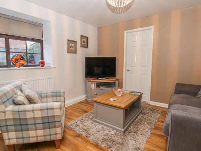 Glebe Hall Apartment - 969177 - photo 2