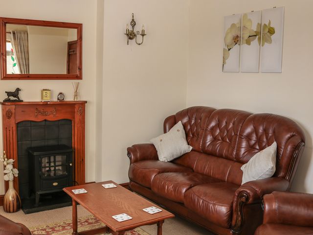 Shire Cottage at Top Butterley Farm - 969731 - photo 4