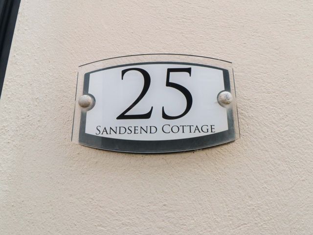 Sands End Cottage - 970620 - photo 2