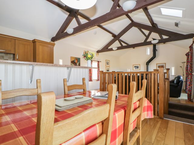 Esthers Barn - 972321 - photo 3
