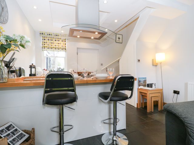 Banks Place - 972417 - photo 4