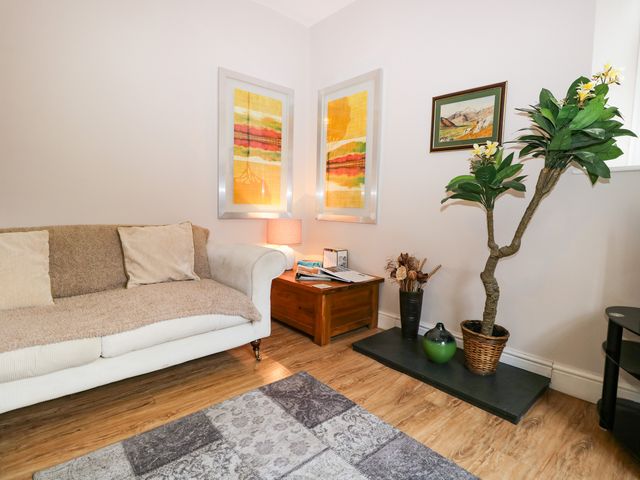 Little Brook Cottage - 972423 - photo 5