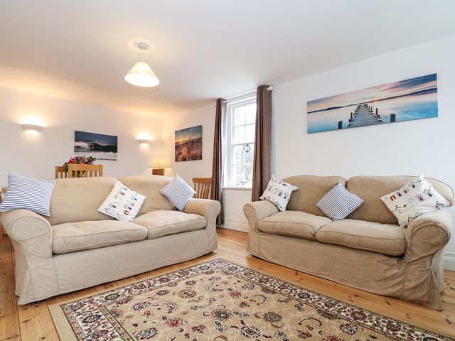 The Penthouse - 972699 - photo 4