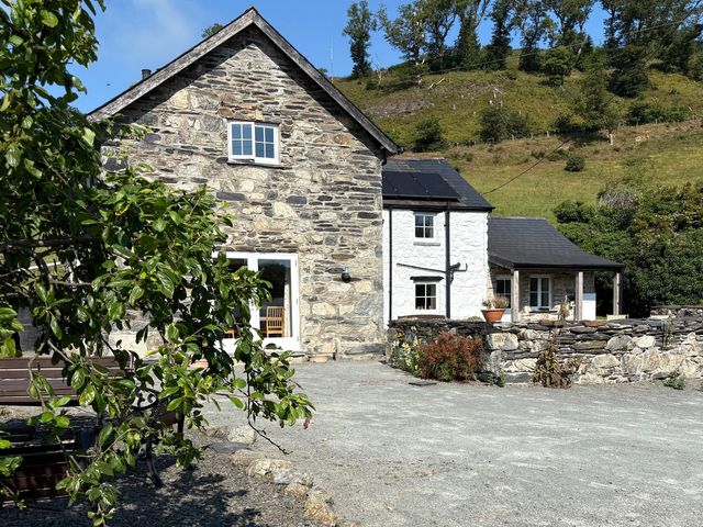 Peniarth Ganol - 974200 - photo 4