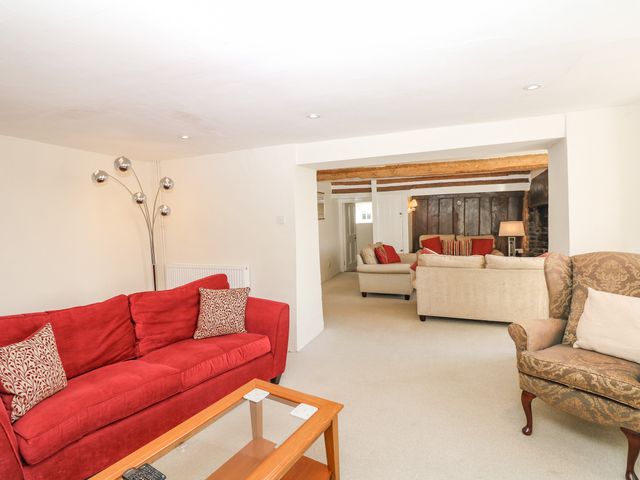 West Henstill House - 976089 - photo 4