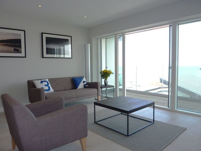 Flat 8 Seascape - 976384 - photo 3