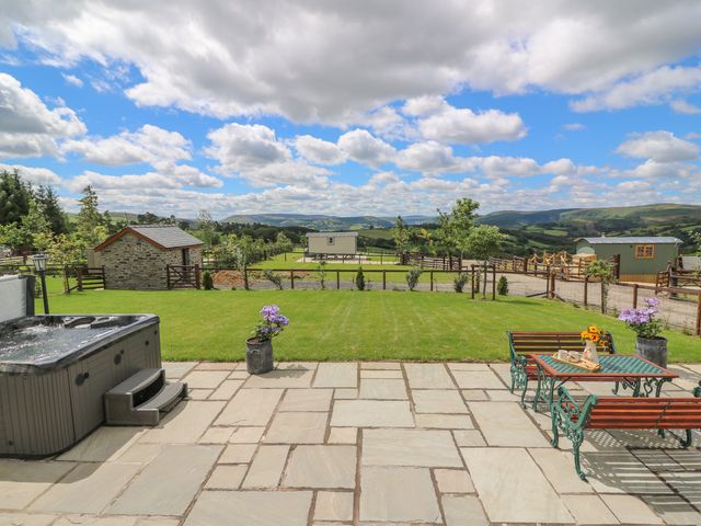 Hillside View - 976617 - photo 2
