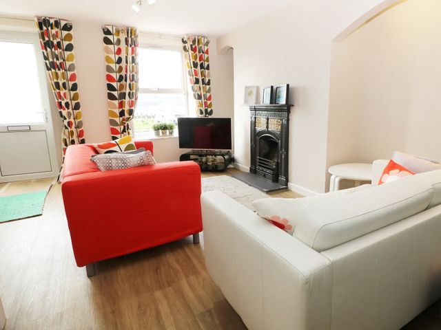 Glan Y Don - 977424 - photo 2