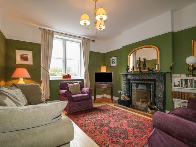 Dale House - 977429 - photo 3