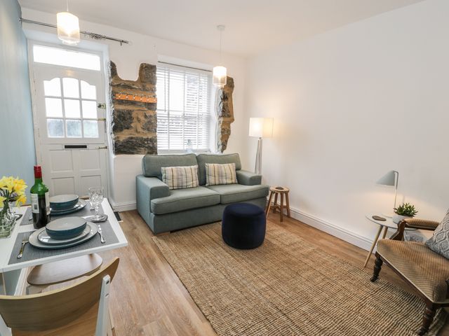 Llys Madoc - 980708 - photo 5