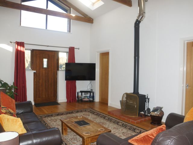 Dilly Dally Barn - 981324 - photo 3