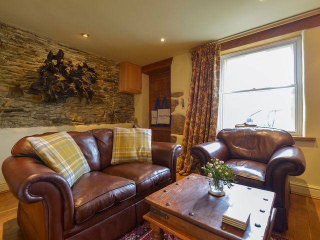 11 The Village - 981907 - photo 3