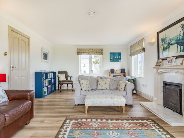 Penhallick House - 982206 - photo 4