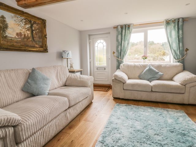 2 Hillside Cottages, Kirton - 982521 - photo 3