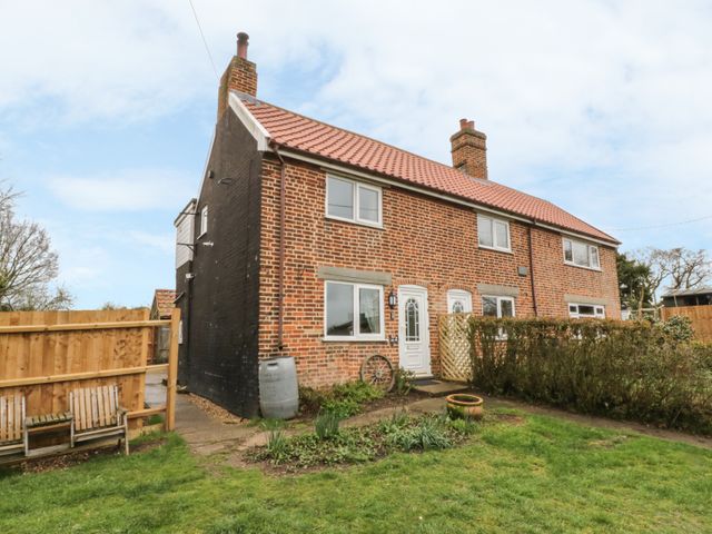 2 Hillside Cottages, Kirton - 982521 - photo 2