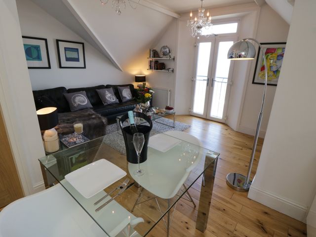 Flat 3, Peacehaven - 982823 - photo 3