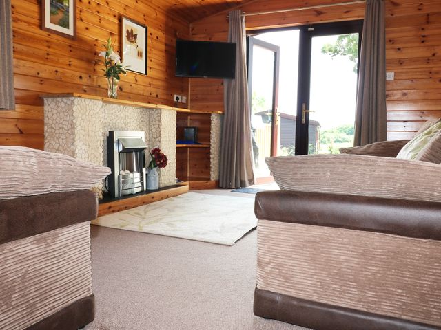 Oak Lodge - 983740 - photo 3