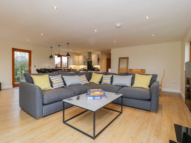 Oak Lodge - 985484 - photo 5