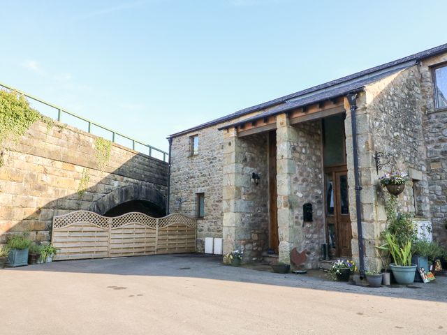 1 Netherbeck Barn - 986936 - photo 2