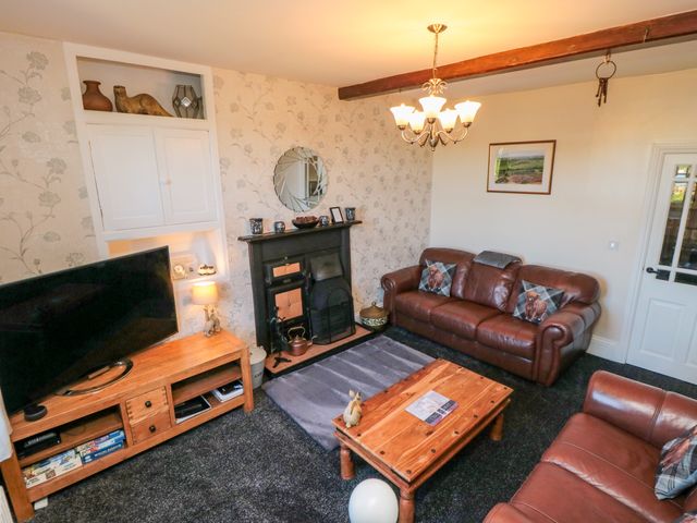 Street House Farm Cottage - 987392 - photo 3