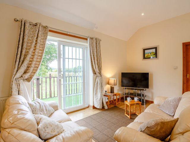 2 Black Horse Cottages - 9874 - photo 5