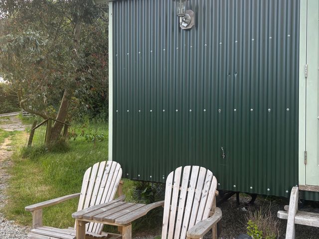 Two Moors Shepherds Hut - 987534 - photo 4