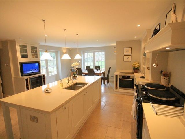 Hillside Cottage - 988756 - photo 4