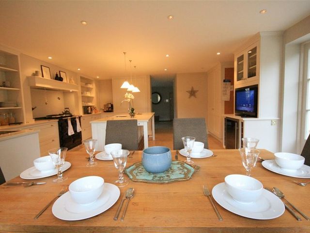 Hillside Cottage - 988756 - photo 5