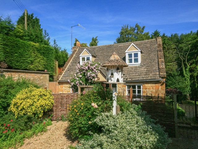 Hadcroft Cottage - 988851 - photo 2