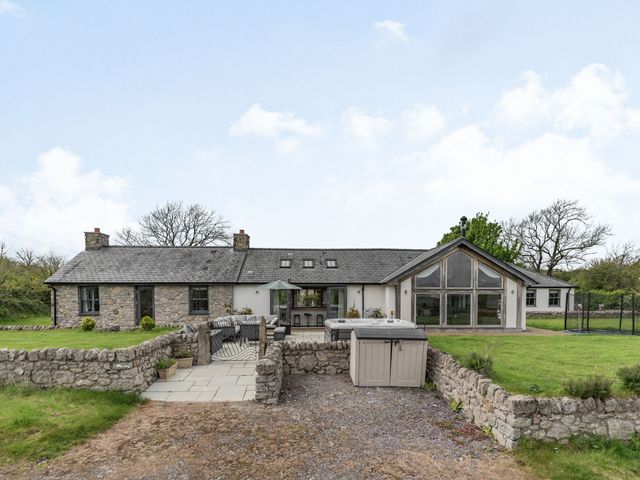Hen Hafod - 989292 - photo 3