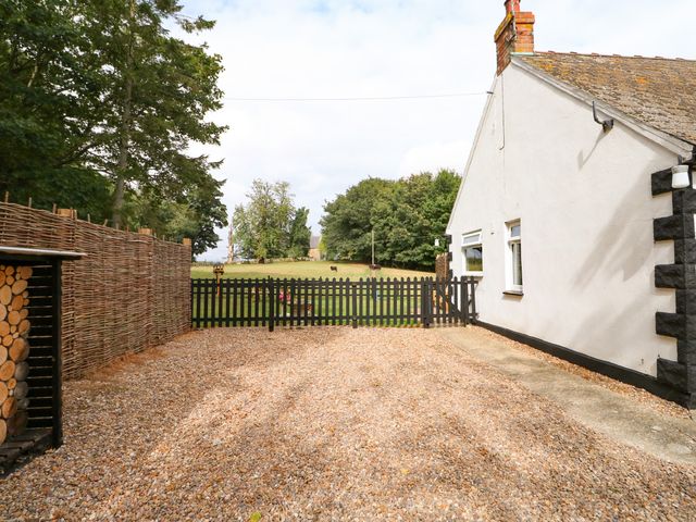 Hall Farm Cottage - 989856 - photo 3