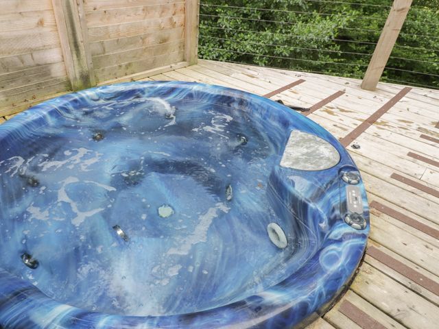 7 Streamside - 991438 - photo 2