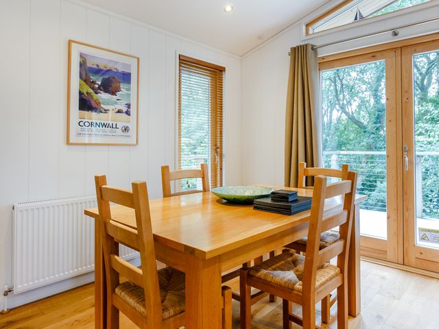 8 Streamside - 991439 - photo 5