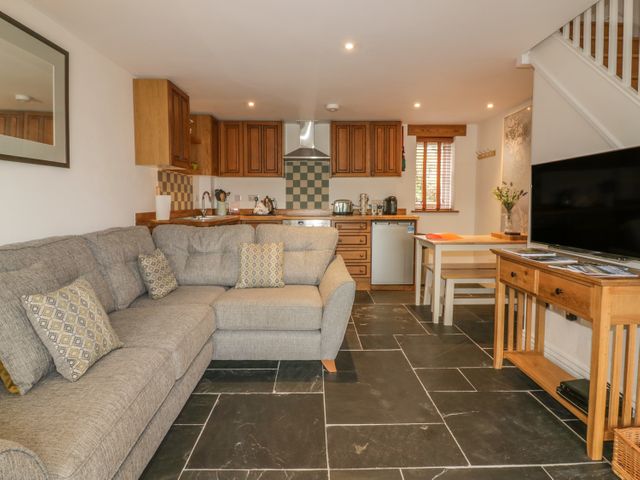 Crift Farm Cottage - 992083 - photo 4