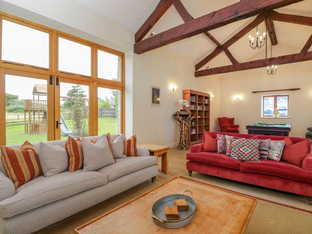 Lower Farm Barn - 992282 - photo 5