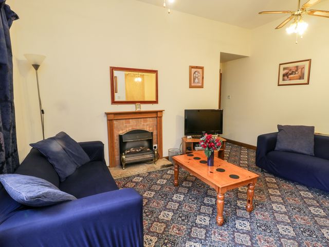 Forge Cottage - 992664 - photo 4