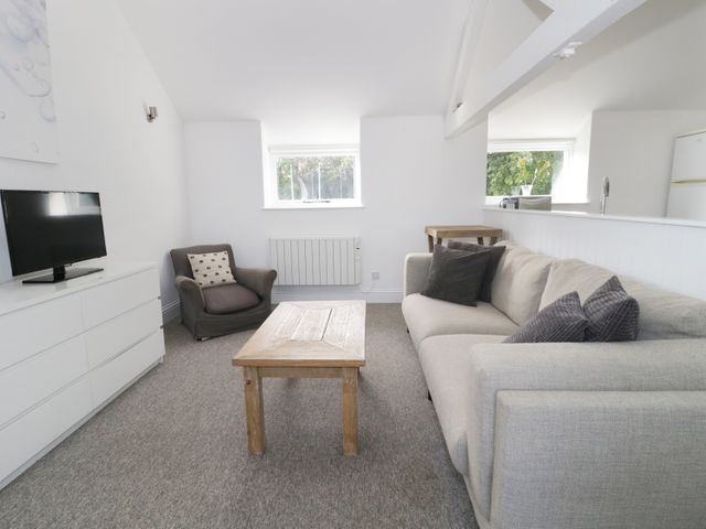 Orchard Cottage - 992677 - photo 4