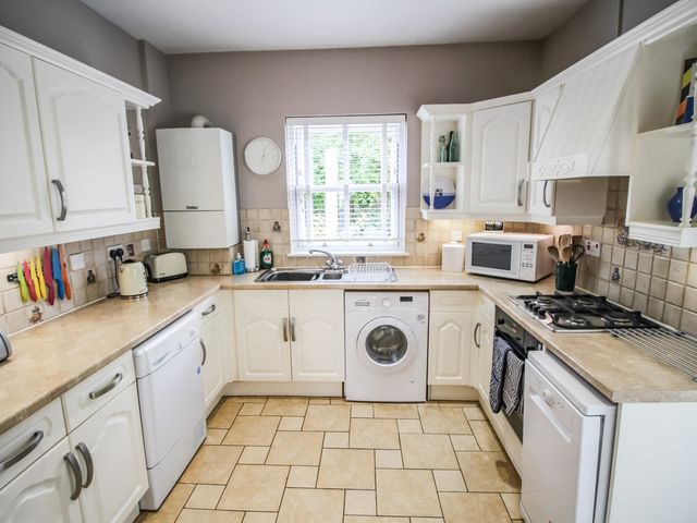 Alpen Rose Cottage - 993918 - photo 5