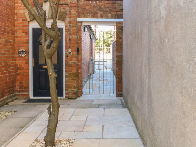 Badbury Lodge - 993971 - photo 3