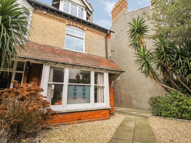 Badbury Lodge - 993971 - photo 2