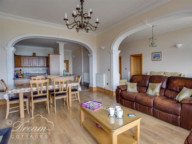 Beach View Apartment 2 - 993988 - photo 2