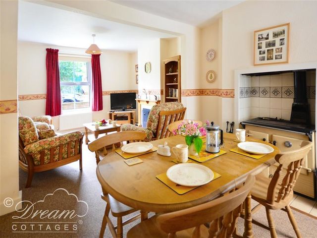 Brickyard Cottage - 994032 - photo 4