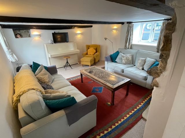 Culverwells - 994151 - photo 3