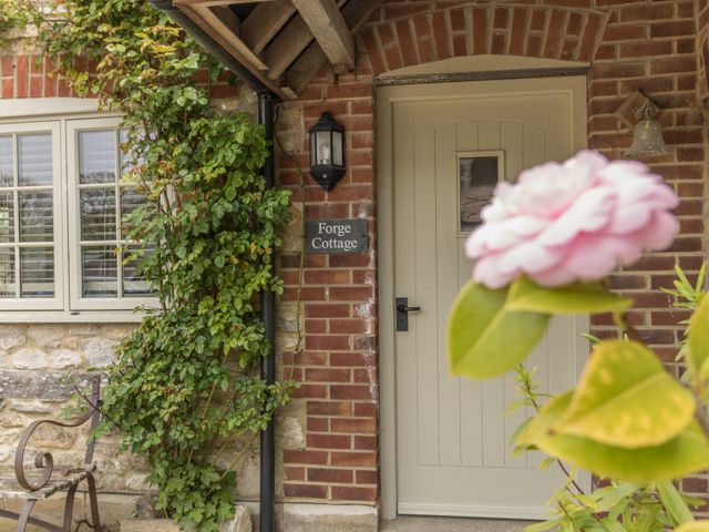Forge Cottage - 994203 - photo 3