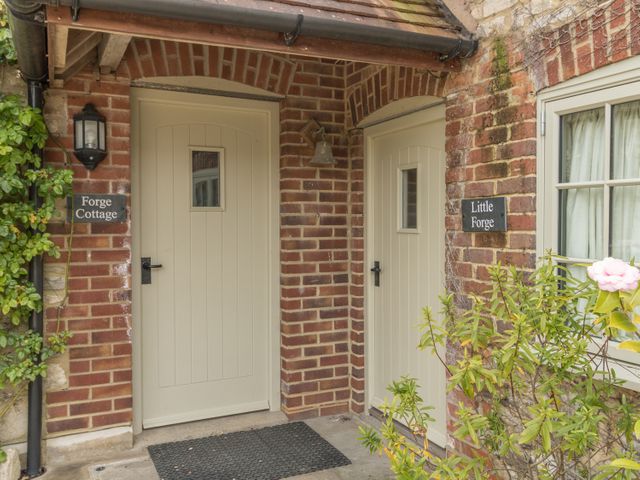 Forge Cottage - 994203 - photo 2