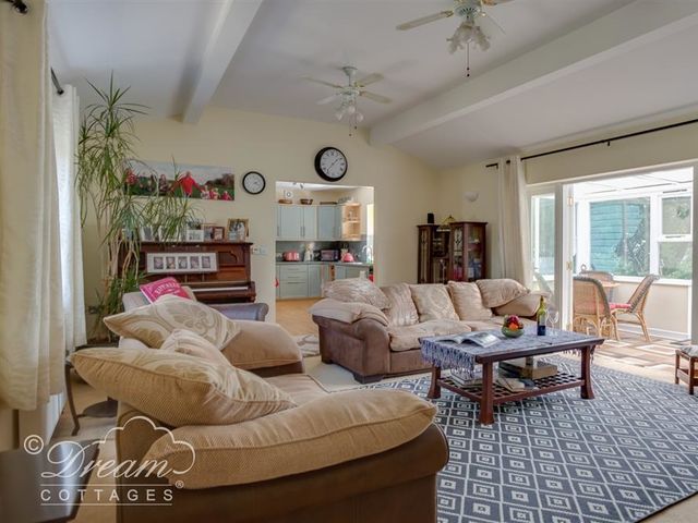 Harbour View Bungalow - 994244 - photo 4
