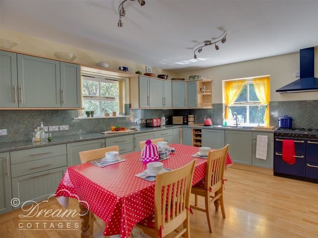 Harbour View Bungalow - 994244 - photo 5