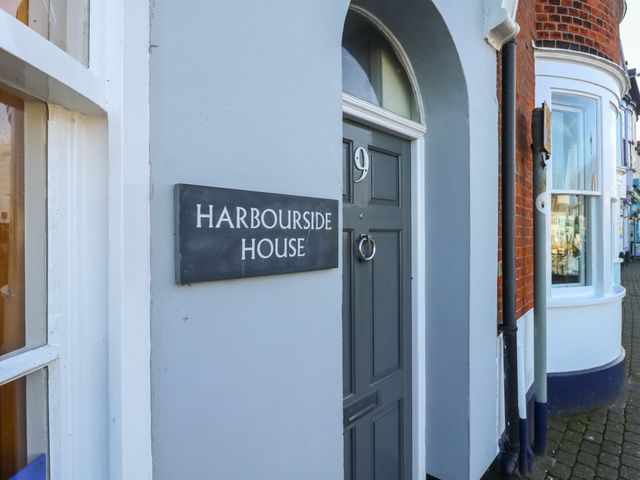 Harbourside House - 994256 - photo 2