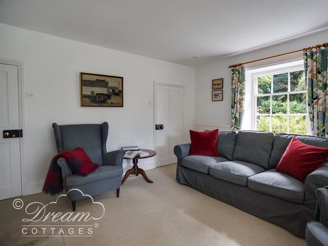 The Old Post Office Cottage - 994562 - photo 3