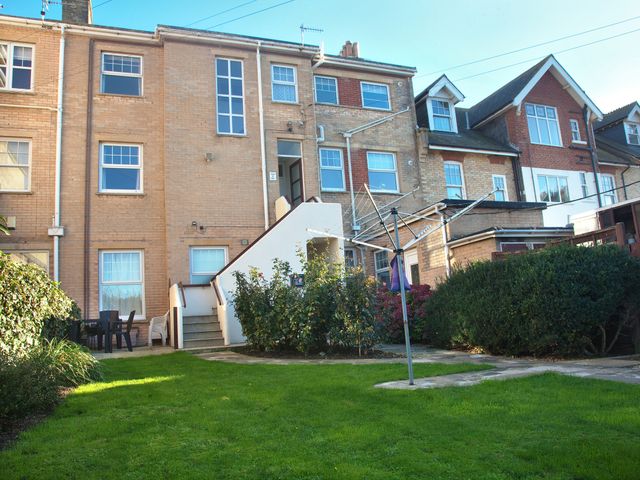 Weymouth Bay Apartment B - 994772 - photo 3